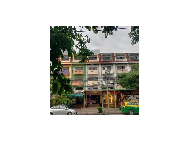 อาคารพาณิชย์ 5 ชั้น รวมชั้นลอย ซ.ลาดปลาเค้า 26