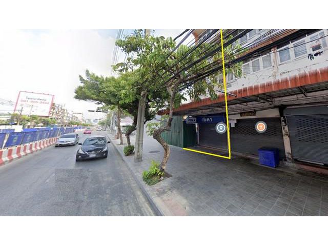 For Rent อาคารพาณิชย์ ห้องมุม สี่แยกโชคชัย4 ติดถนนลาดพร้าว