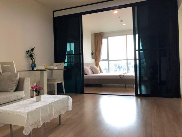 HOT PRICE ให้เช่าคอนโด Life @ ลาดพร้าว 18 40ตร.ม. ชั้น 10 ใกล้ MRT ลาดพร้าว