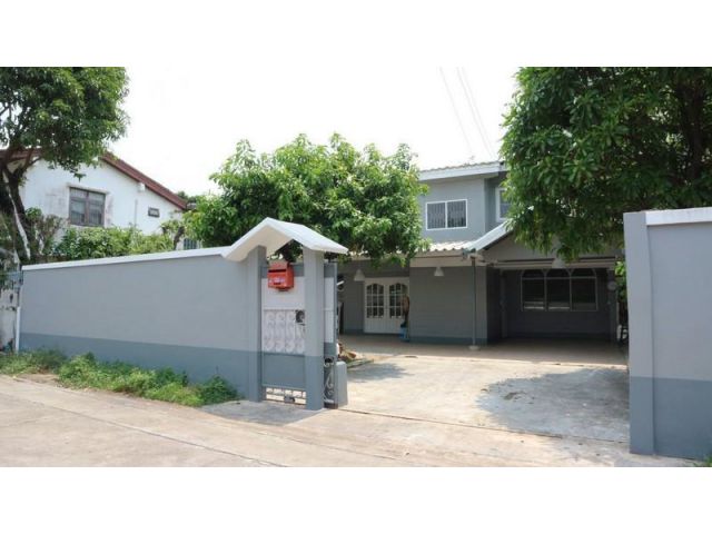 PL10ขายบ้านเดี่ยว 2 ชั้นหลังใหญ่ พึ่งรีโนเวทใหม่