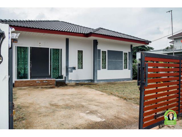 บ้านเดี่ยวซอยโคมทอง วา่รินชำราย ราคาเพียง 1.65 ล้านบาท