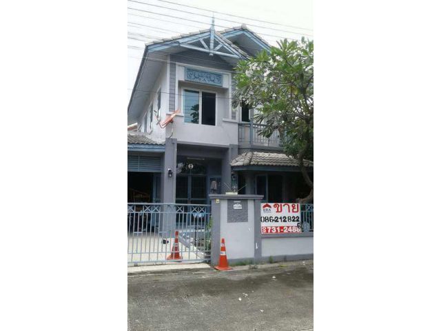 บ้านแฝด 2 ชั้น 37 ตรว. บ้านฟ้าปิยรมย์ ซ.1