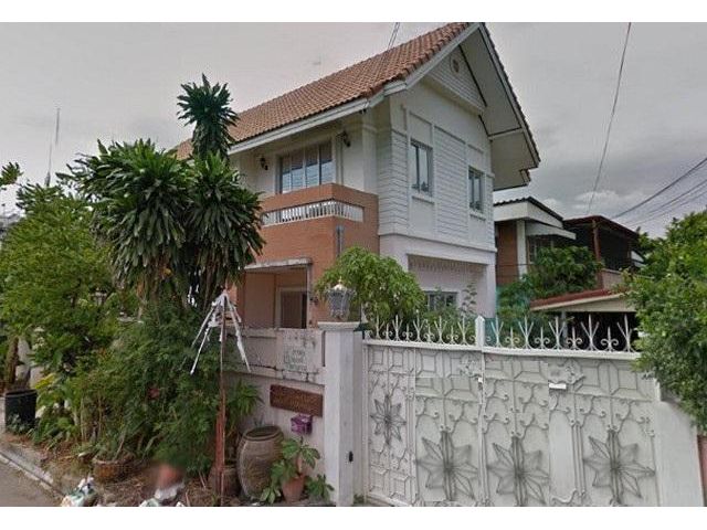 ให้เช่าบ้านเดี่ยว ซอยศูนย์วิจัย ใกล้โรงพยาบาลกรุงเทพ 2ชั้น เนื้อที่ 50ตรว 2นอน 2น้ำ พร้อมเฟอร์นิเจอร์ 25000 ต่อเดือน