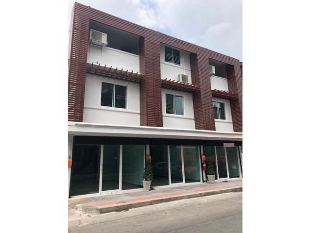 ให้เช่าอาคารพาณิชย์ 3ชั้น ฝั่งธน ถนนอิสระภาพซอย5