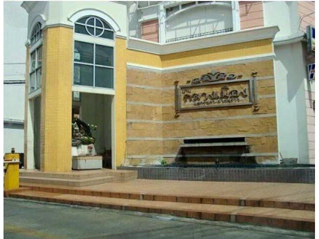 ให้เช่าบ้านกลางเมือง รัชดา-ลาดพร้าว ใกล้เเยกรัชดา