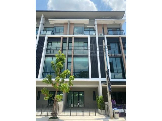 ให้เช่าโฮมออฟฟิส4ชั้นPremium Place เกษตร-นวมินทร์2