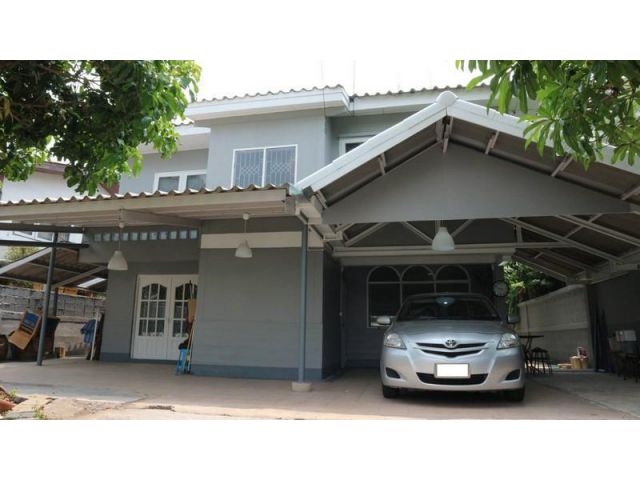 ขายบ้านเดี่ยว 2 ชั้นย่านโชคชัย 4 รีโนเวทใหม่