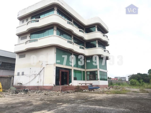 ขายที่ดินติดถนนรามคำแหง127/4