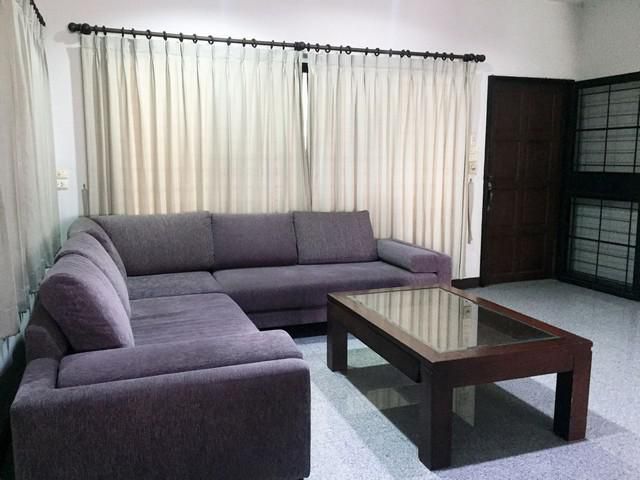 ให้เช่าบ้านแฝด3ชั้นพร้อมอยู่ ใกล้โรงพยาบาลลาดพร้าว