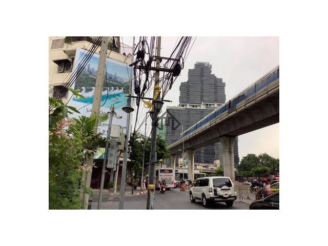 ขาย ตึกแถว สาทรเหนือ 2คูหา ติดถนนใหญ่ มีลิฟท์