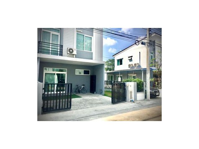 ทาวน์เฮ้าส์ 2 ชั้น Casa City บางนา ถ.บางนา-ตราด
