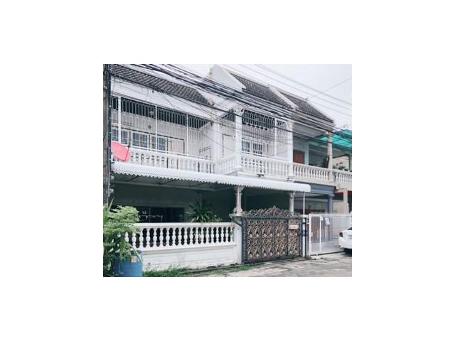 ทาวน์โฮม 2 ชั้น หมู่บ้านเอื้อ อมรสุข ซ.ปุณณวิถี 23