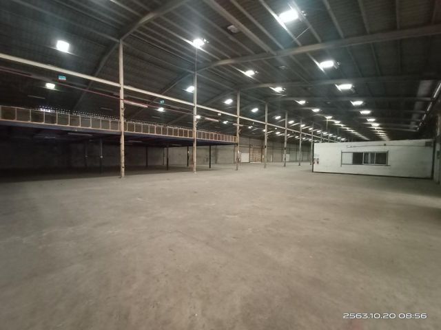 ให้เช่าโรงงานโกดังติดถนนพระราม 2 ขาเข้า 5800 ตรม. มี รง.4 ไฟ 3 เฟส ค่าเช่าถูก