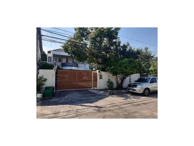 บ้านเดี่ยว 2 ชั้น บ้านเมืองทอง 2/1 ซ.พัฒนาการ 74