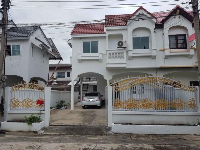 รหัสทรัพย์ B1970 บ้าน 2 ชั้น หมู่บ้าน ยิ่งโอฬาร ซอย วิภาวดี 43  ดอนเมือง