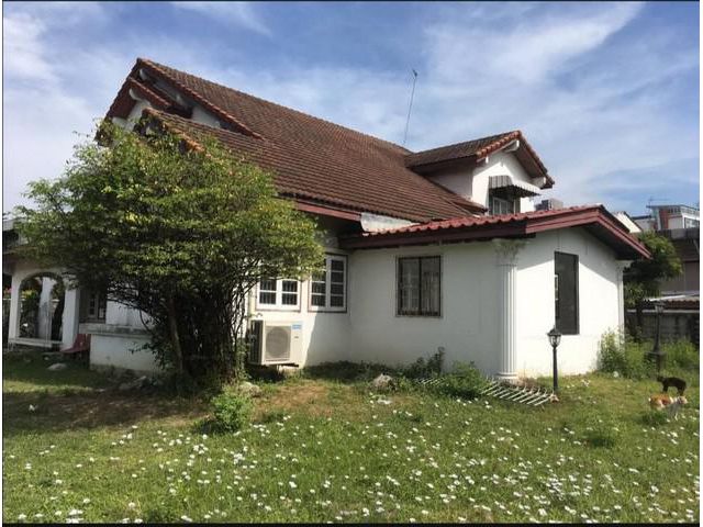 ให้เช่าบ้านเดี่ยว 2ชั้น พื้นที่เยอะ ถนนติวานนท์