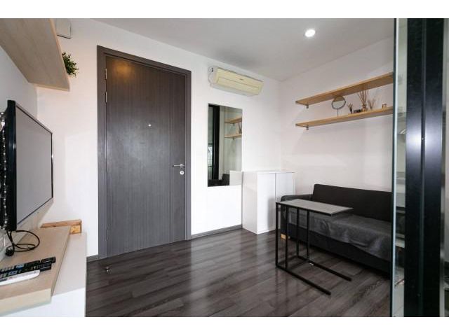 รหัสทรัพย์ B2000 The Base Park West สุขุมวิท 77