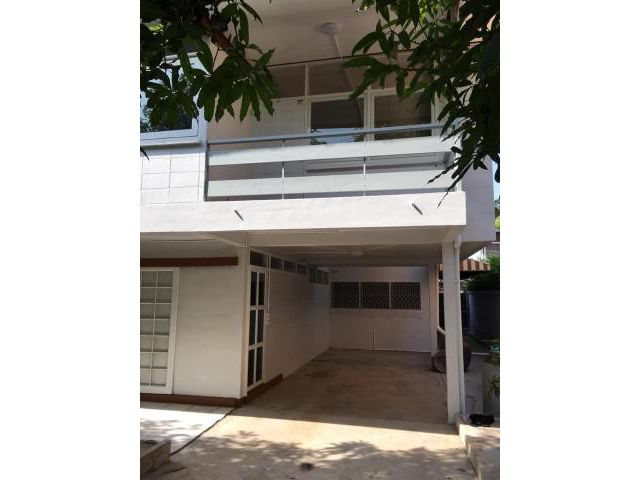 รหัสทรัพย์ B2029 บ้านเดี่ยว 2 ชั้น หมู่บ้านเสรี พระราม 9 ซอย 41 (หลังเดอะไนน์)