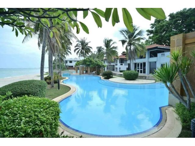ขายวิลล่าติดทะเล บ้านสวนริมหาดชะอำ พร้อมสระว่ายน้ำหน้าบ้าน 75 ตรว.