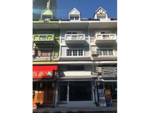 ให้เช่าอาคารพาณิชย์ สุขุมวิท31 ใกล้ BTS พร้อมพงษ์