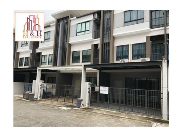 ทาวน์โฮม Patio รามอินทรา วัชรพล 20ตรว ตกแต่ง+ต่อเติม 3นอน3น้ำ ใกล้ทางด่วนและรถไฟฟ้า