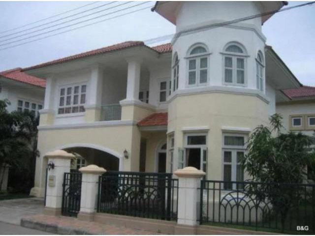 รหัสทรัพย์ B2064 บ้านเดี่ยว หมู่บ้าน ภัสสร4 ติดถนนใหญ่ รังสิต-นครนายก คลองสาม