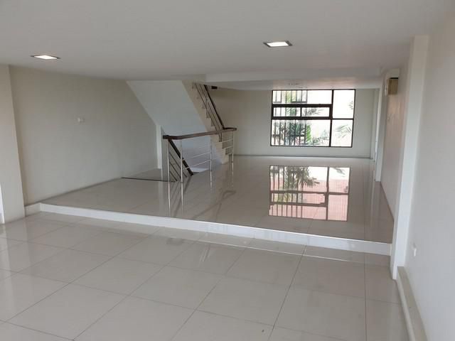 ให้เช่าทาวน์โฮม 3ชั้น โครงการ BIZ1 รามอินทรา