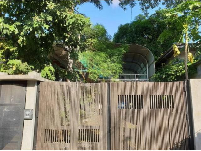 รหัสทรัพย์ 4363 บ้านให้เช่า ย่านโชคชัย4 เป็นบ้านสไตล์โมเดิล