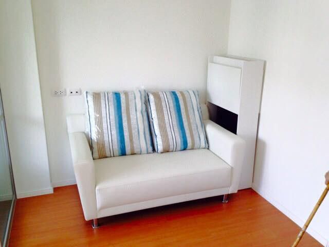 รหัสทรัพย์ B2107 LUMPINI CondoTown รามอินทรา-ลาดปลาเค้า 2