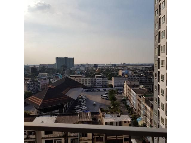 ขายด่วน คอนโด เดอะทรัสต์ เรสสิเด้นท์ ปิ่นเกล้า อยู่ริมถนน
