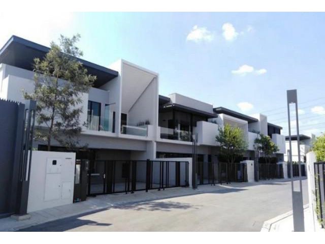 FOR RENT  Townhome VIVE Bangna km7