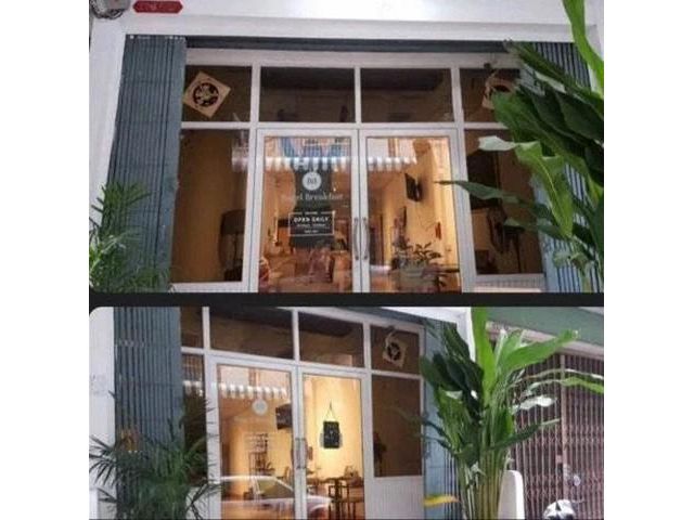 ให้เช่าตึกแถว  ถนนเนรศ ใกล้สถานีตำรวจบางรัก ใกล้สีลม สุรวงศ์4ชั้น เนื้อที่ 12ตรว 2น้ำ 40,000 ต่อเดือน
