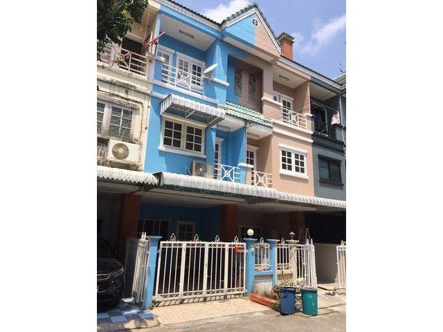 ให้เช่าทาวน์โฮม 3 ชั้น ลาดพร้าว87 หมู่บ้านเกตุนุติเชอมิเน่ ใกล้เลียบด่วนเอกมัยรามอินทรา