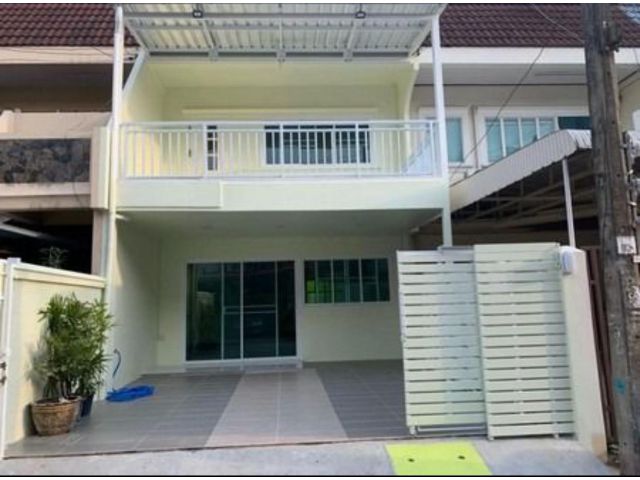 PP648ขายบ้าน ทาวเฮาส์ 22 ตร.วา ลาดปลาเค้า 17 ทำเลดีมาก .ใกล้รถไฟฟ้าสายสีเขียว แหล่งชุมชนใกล้วังหิน และเกษตรนวมินทร์