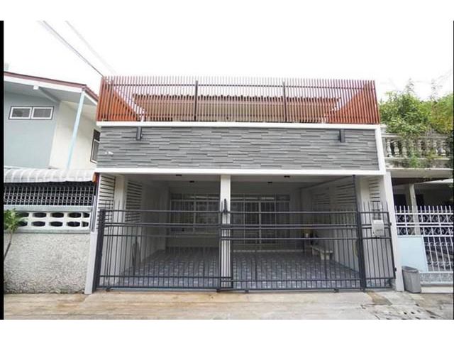 ให้เช่าทาวน์เฮ้าส์หมู่บ้านอยู่เจริญรัชดาภิเษกซอย3