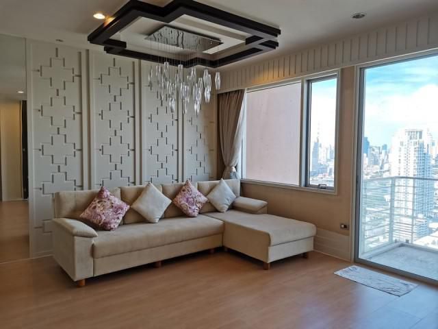 รหัสทรัพย์ 4499 ให้เช่า Villa สาทร (2 ห้องนอน) ใกล้รถไฟฟ้า BTS กรุงธนบุรี