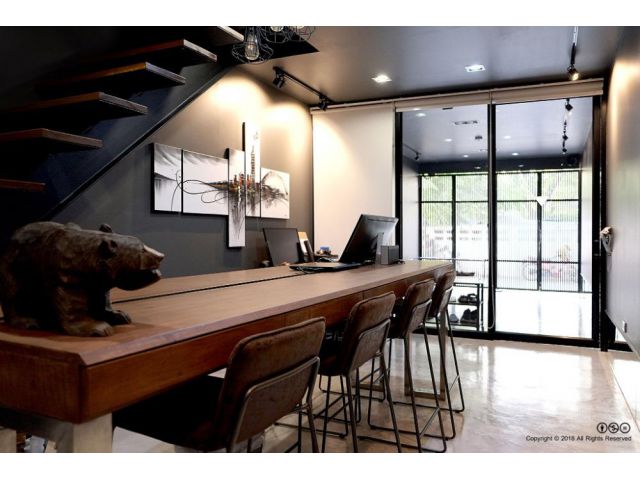 ให้เช่า บ้าน เจริญนคร 60 ตกแต่งหรู ตรงข้าม โรงแรม Avani