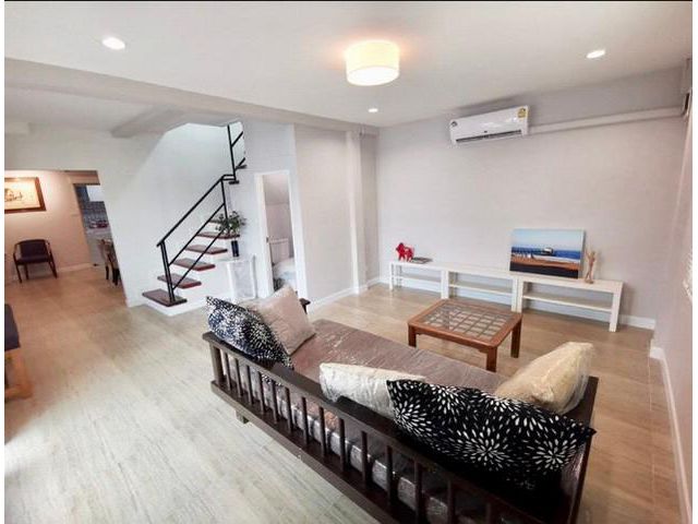 ให้เช่าบ้านเดียว ซ สุขุมวิท101 รีโนเวทใหม่ทั้งหลัง