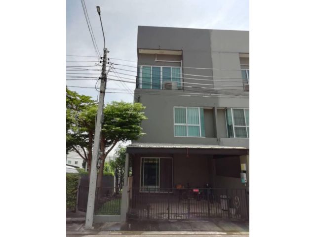 ขายทาวน์โฮม 3 ชั้น หมู่บ้านพฤกษา พาทิโอ สวนหลวง