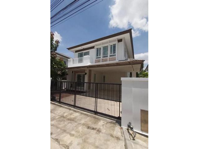 ขายบ้านเดี่ยว หมู่บ้านมัณฑนา ซอยกรุงเทพกรีฑา 7