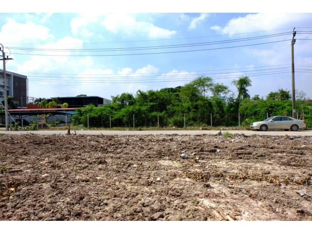 ขายที่ดินแปลงสวย ทำเลทอง 613 ตร.ว. ซ.เลี่ยงเมืองปากเกร็ด 20 ติดถนน 2 ด้าน  ใกล้รถไฟฟ้าสายสีชมพู เหมาะออฟฟิศ อพาร์ทเม้นท์