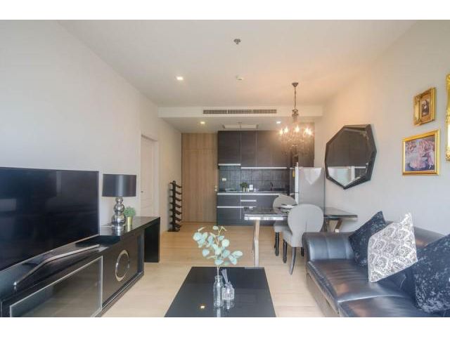 ให้เช่า // คอนโด BTS Phrom Phong//	Noble Refine Sukhumvit 26|RPHP-2596		1	bed(s)/	1	bath(s)