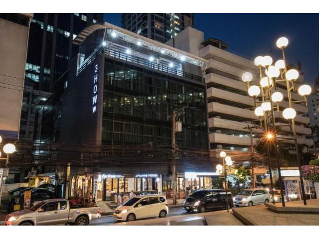 รหัสทรัพย์ 4674 พื้นที่ใจกลางแยกอโศกสําหรับร้านค้า Retail