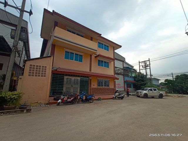 ขายที่ดินพร้อมโรงงาน 270 ตรว โกดัง 650 ตรม. ขอ รง.4 ได้ บางน้ำจืด สมุทรสาคร ใกล้ถนนพระราม 2