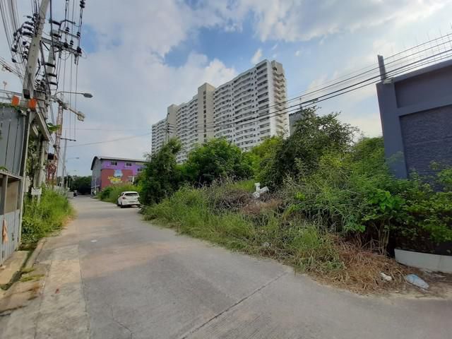 ขายที่ดินนนทบุรี อำเภอปากเกร็ด 430 ตร.ว. ถนนศรีสมาน ใกล้โรบินสัน