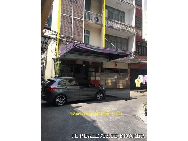 ขายอาคารณิชย์ 5 ชั้น ซอยสุขุมวิท 22