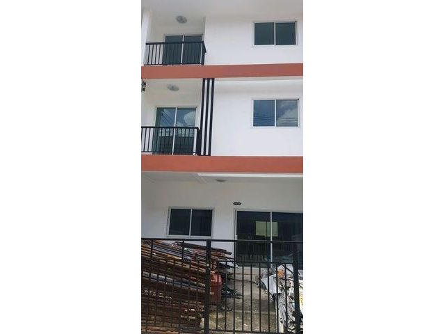 ให้เช่า FOR RENT ทาวน์โฮม 3 ชั้น