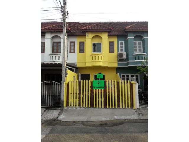 ให้เช่าทาวน์เฮ้าส์ 2 ชั้น มบ.กุลพันธ์4 ขนาด 19 ตรว