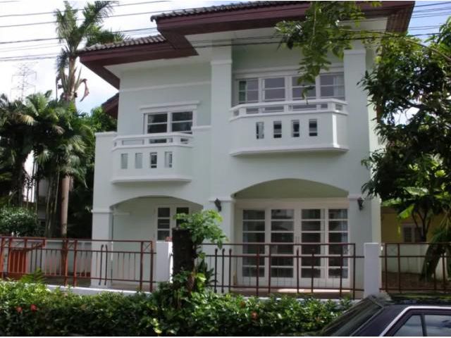 รหัสทรัพย์ B2314 บ้านเดี่ยวให้เช่า ฟลอราวิลล์ ถนนสุวินทวงศ์ หนองจอก