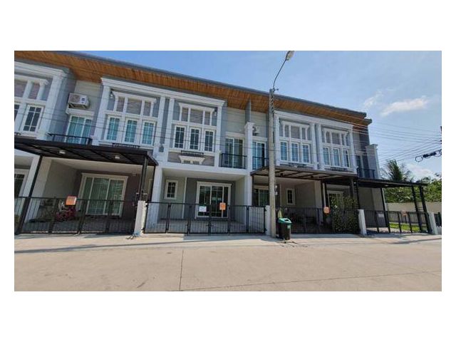 (เจ้าของขายเอง) ขายทาวน์โฮม 4 ห้องนอน GoldenTown สาทร ถนนกัลปพฤกษ์